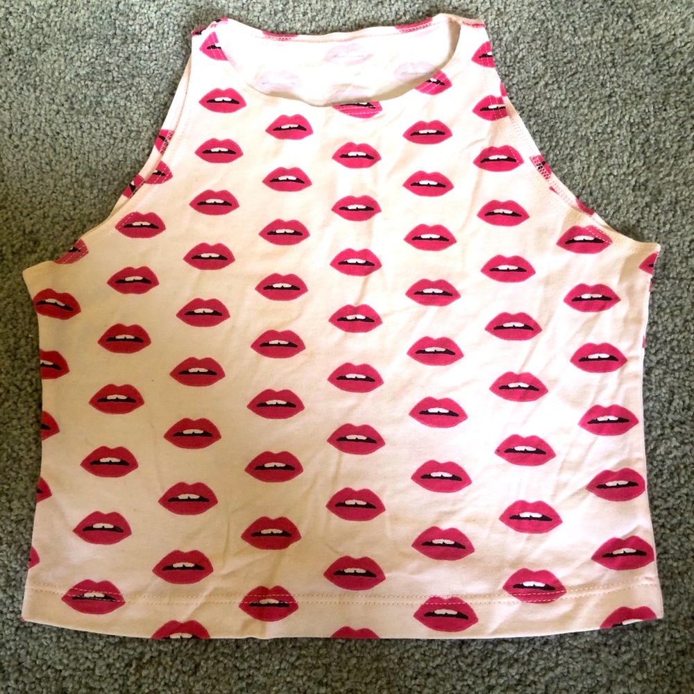 Crop top
